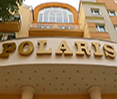 Teil der Vorderansicht des Hotels Polaris II